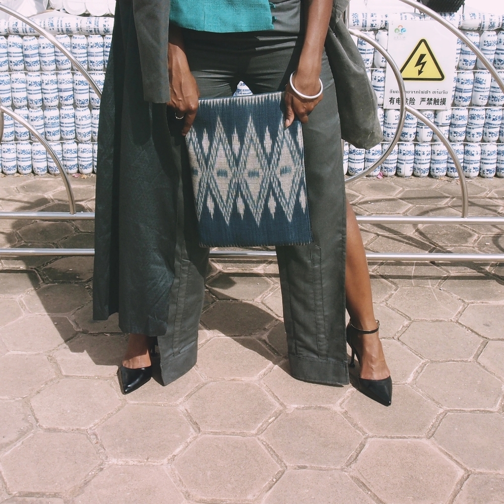 Woven cotton clutch